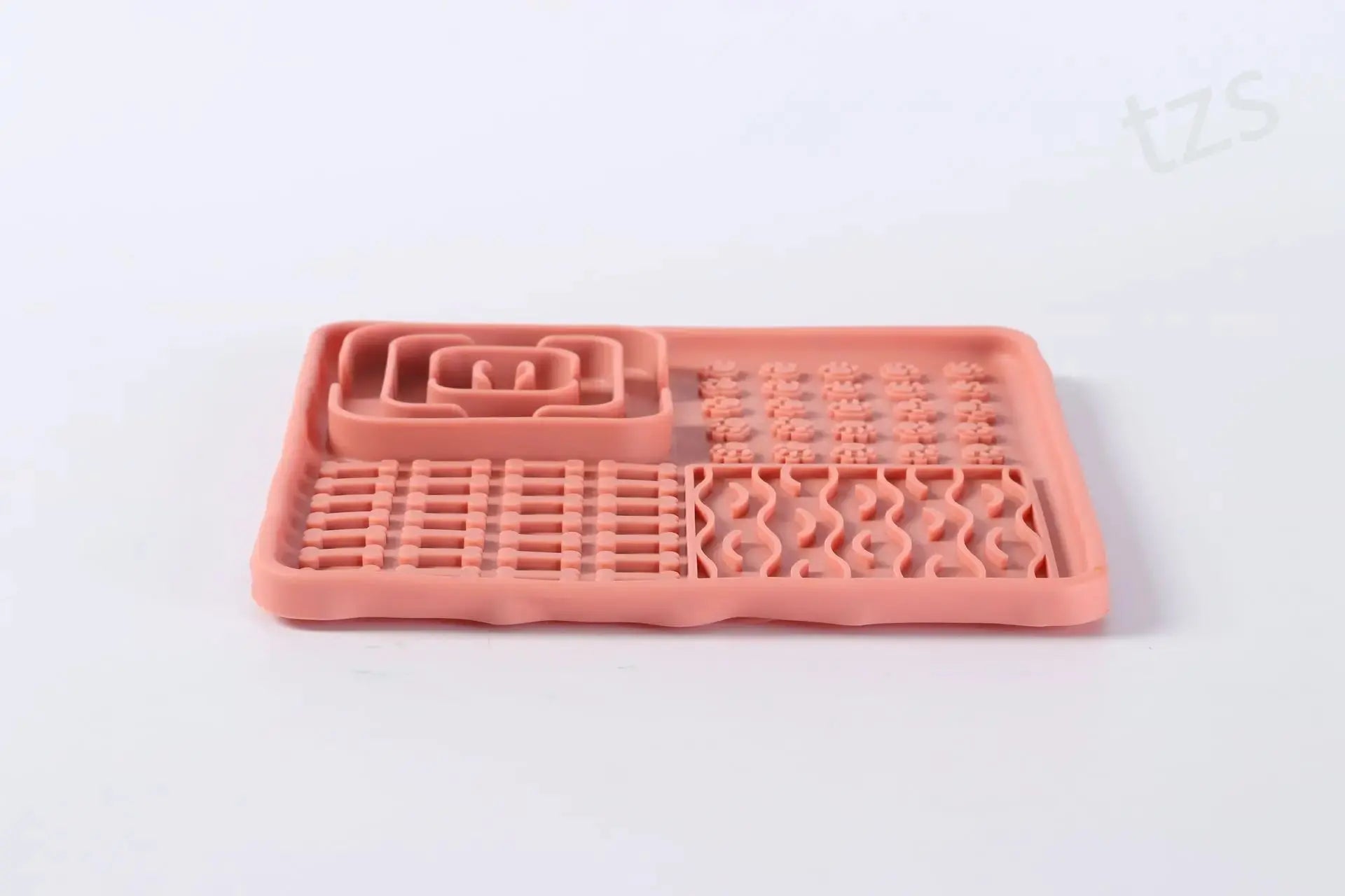 PetalLick Pro™: Silicone Slow Feeder & Interactive Treat Dispenser Pet Bloom Studio